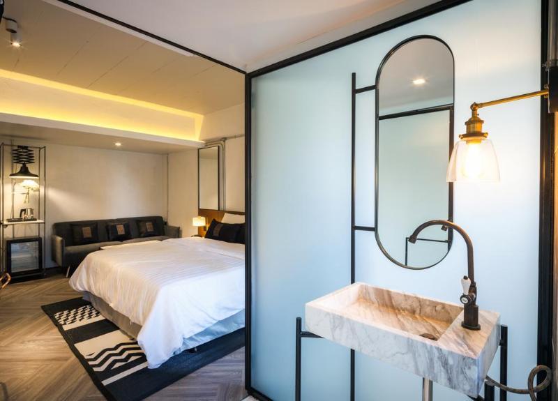 Ir-On Hotel Bangkok Ngoại thất bức ảnh