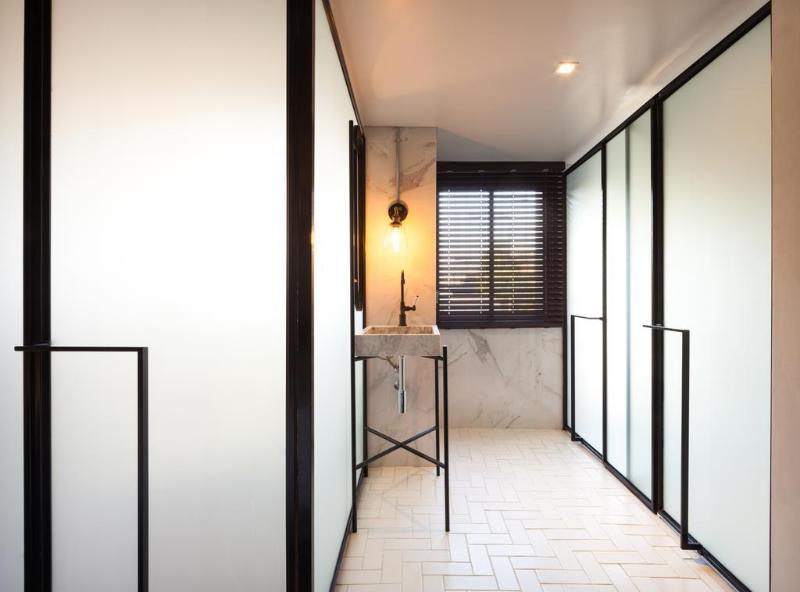 Ir-On Hotel Bangkok Ngoại thất bức ảnh